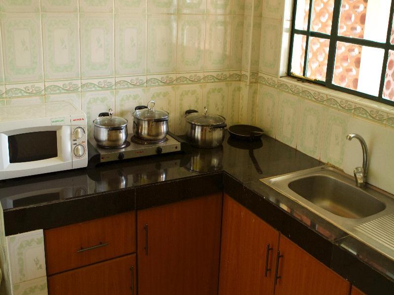 Parkview Safari Hotel And Apartments كيزيمو المظهر الخارجي الصورة