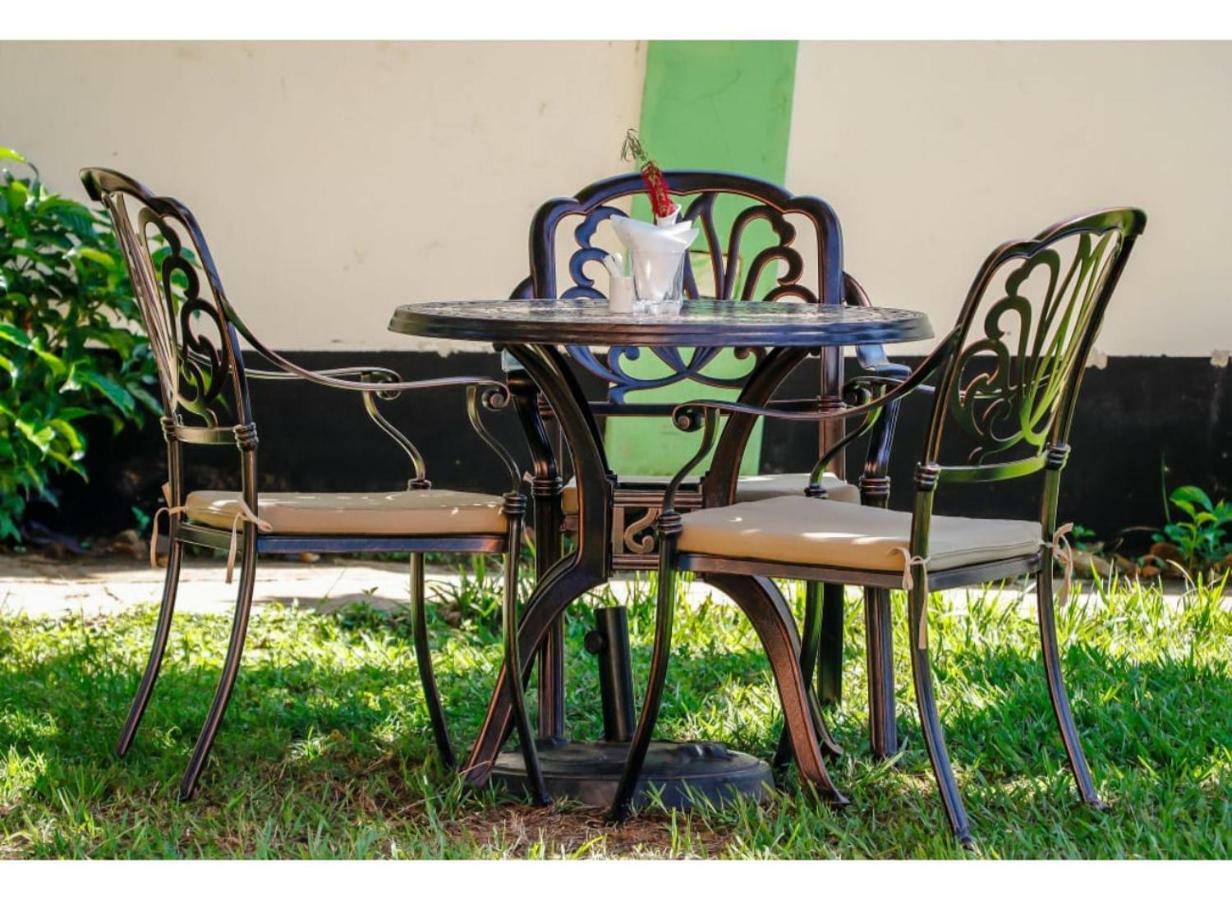Parkview Safari Hotel And Apartments كيزيمو المظهر الخارجي الصورة